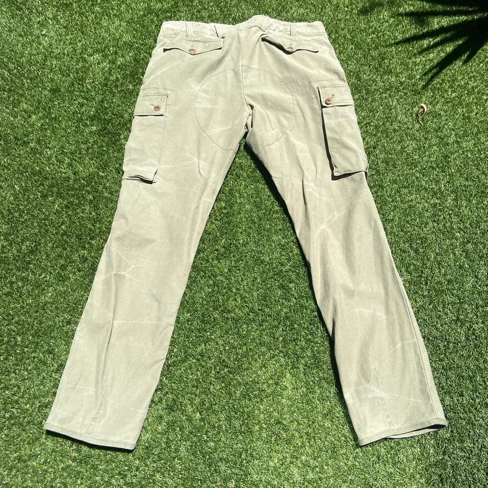 Men's Olive Cargo Pants - Picture 3 of 6